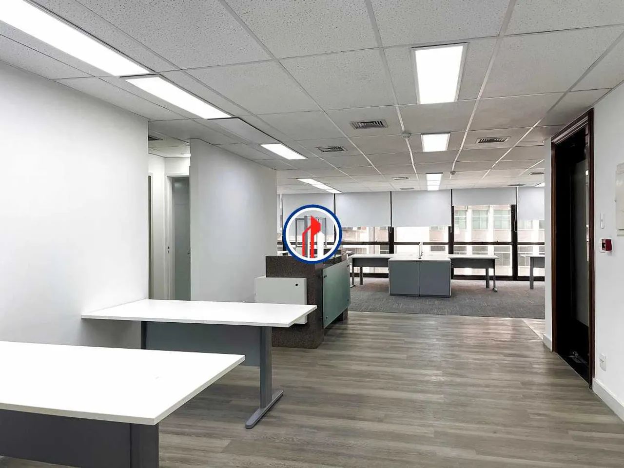 Sala : / Comercial / Centro