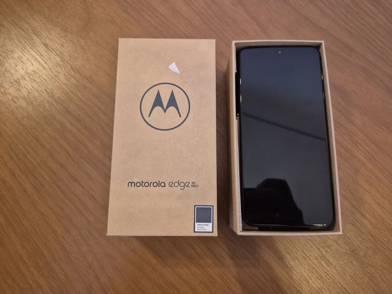 Celular Motorola Edge 30 Neo - 8/256GB