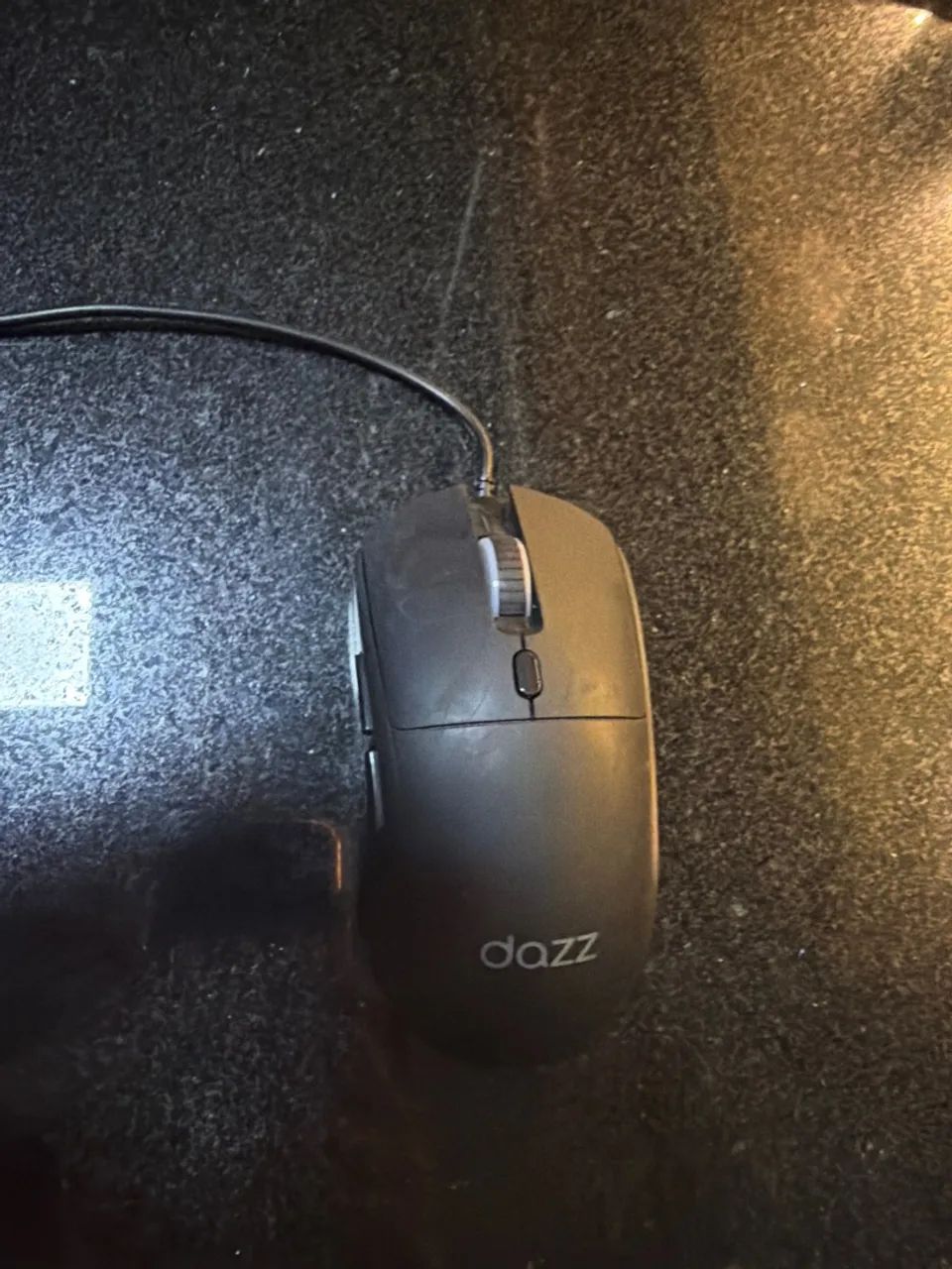 Mouse com fio pouco usado 