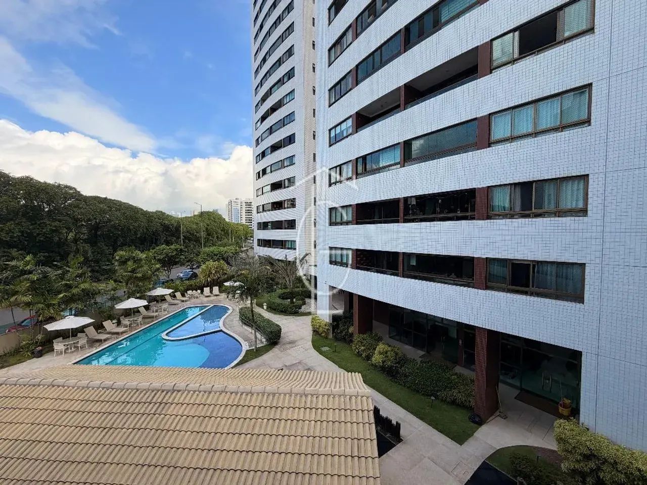 Lindo Studio de 41 m² com espaçosa varanda gourmet