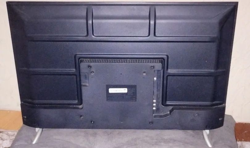 TV PHILCO 32 SMARTV LED  - Foto 2
