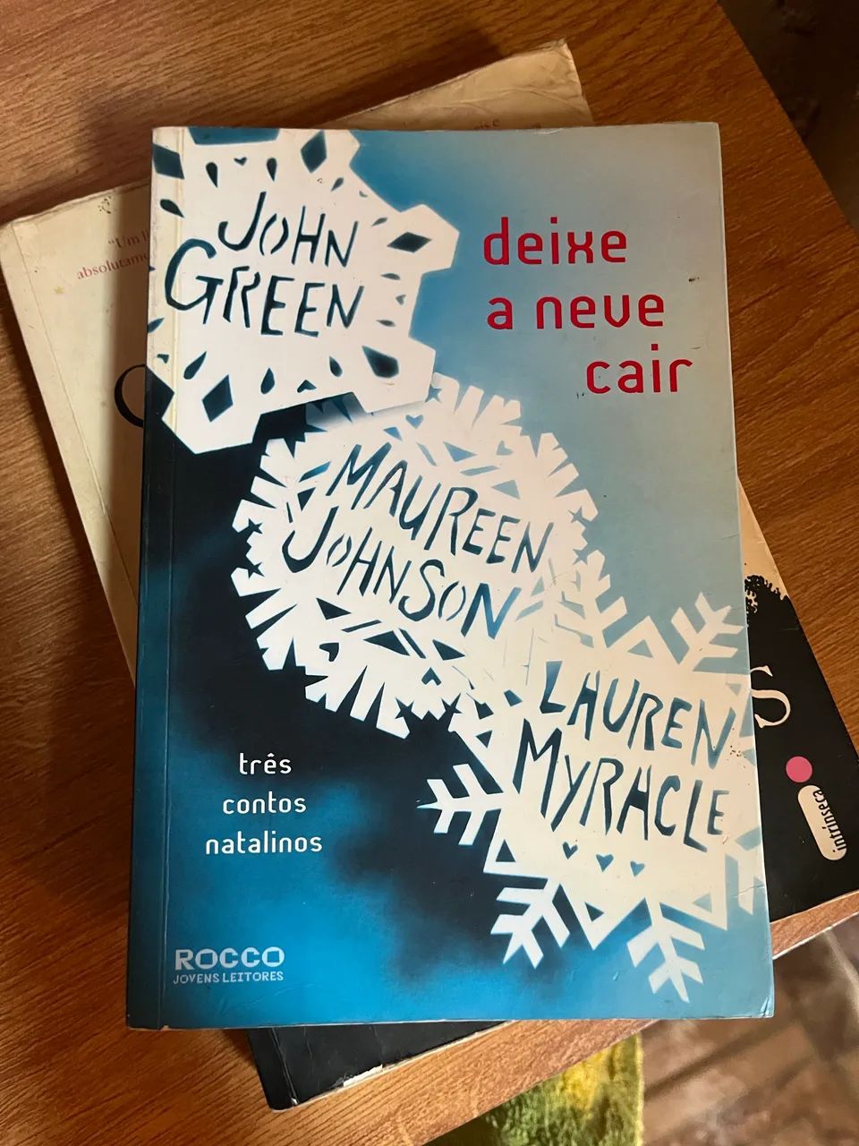 Livros de romance usados ? John Green, Jojo Moyes e outros - Foto 4