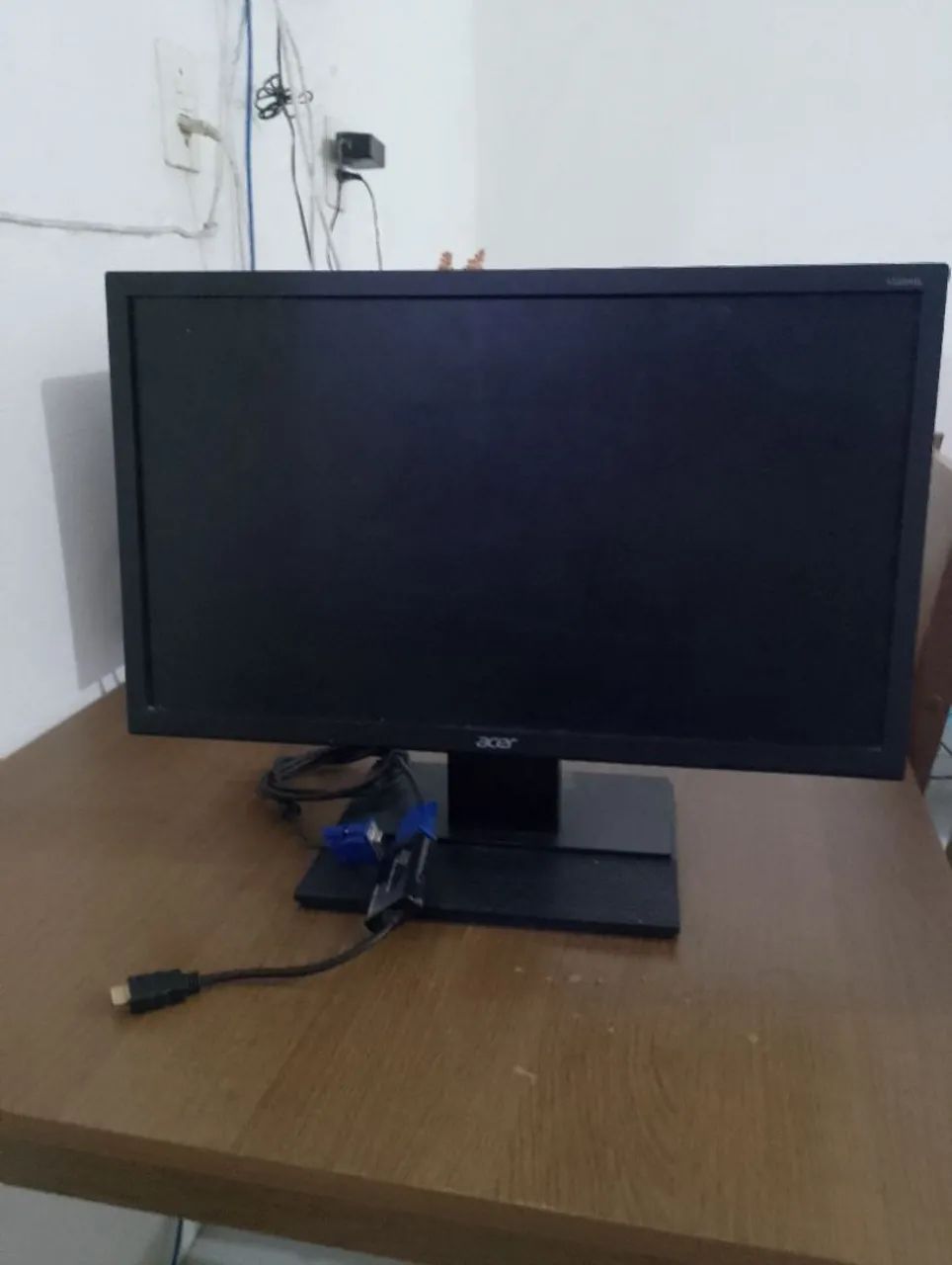 Monitor Acer ,21,5 polegadas 270,00 interessados falar no chat