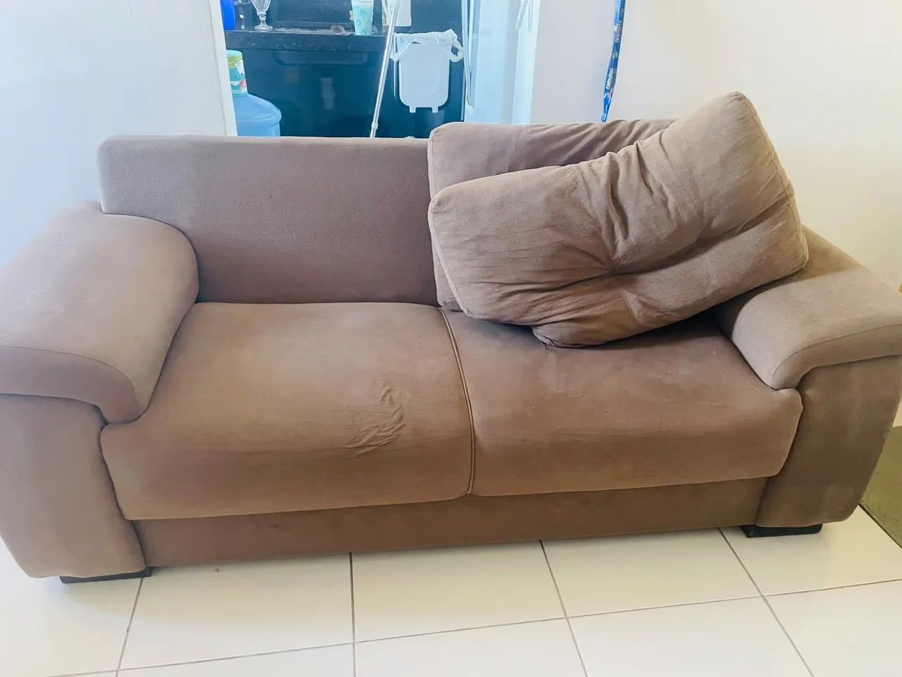 Sofá 2 lugares com almofadas  - Foto 2