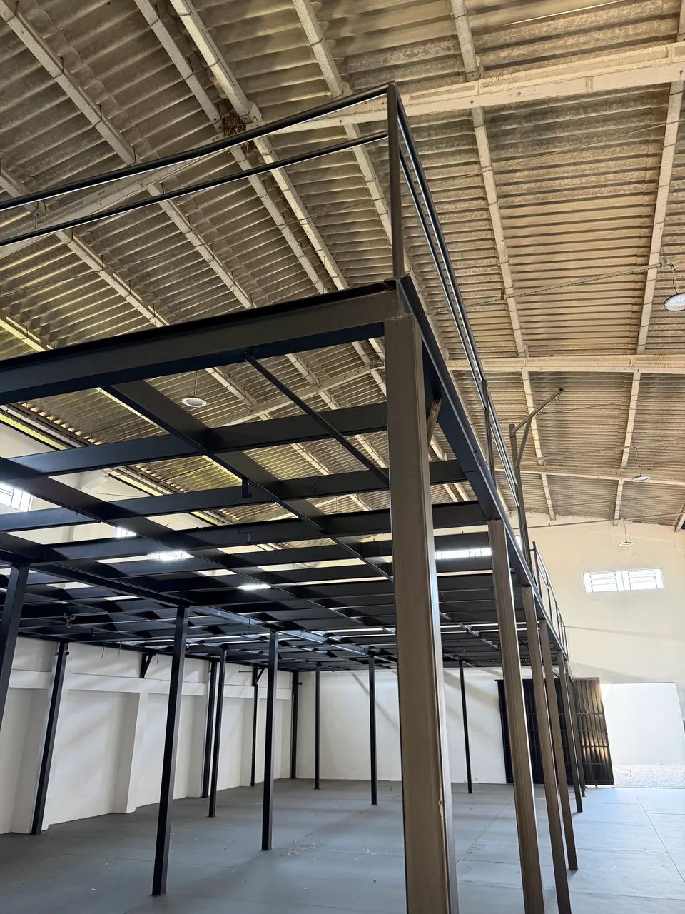 Mezanino Metálico 136m² Industrial | Desmontado | Alta Resistência  - Foto 5