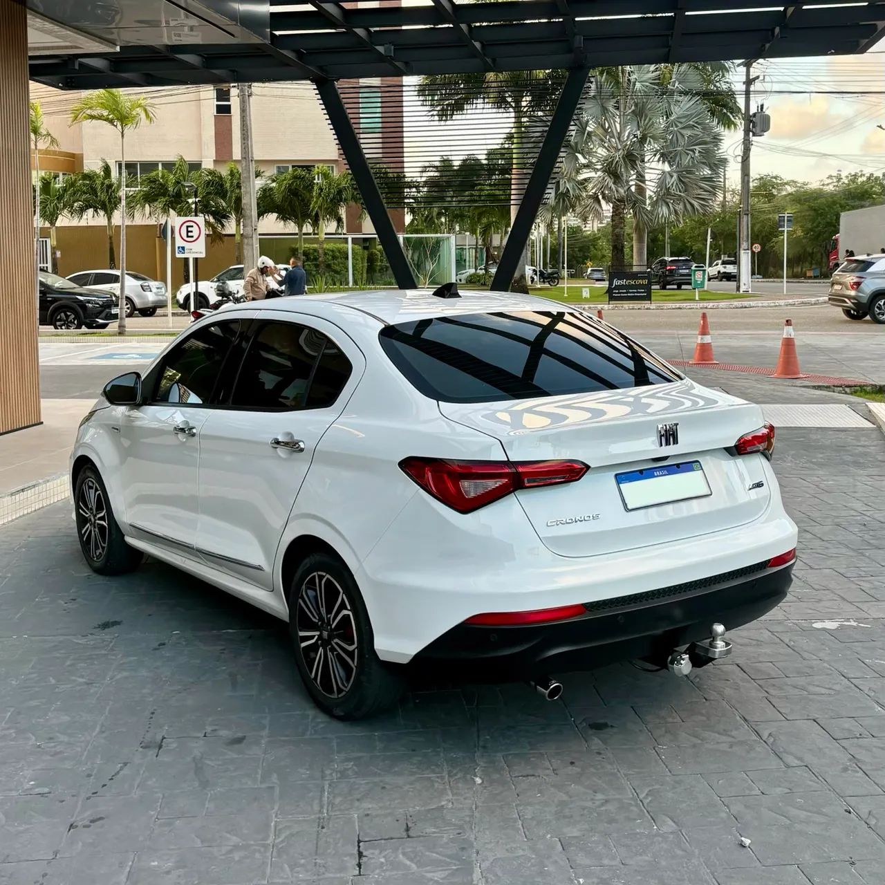 Fiat Cronos Precision 1.8 16V Flex Aut. 2020 - Foto 2