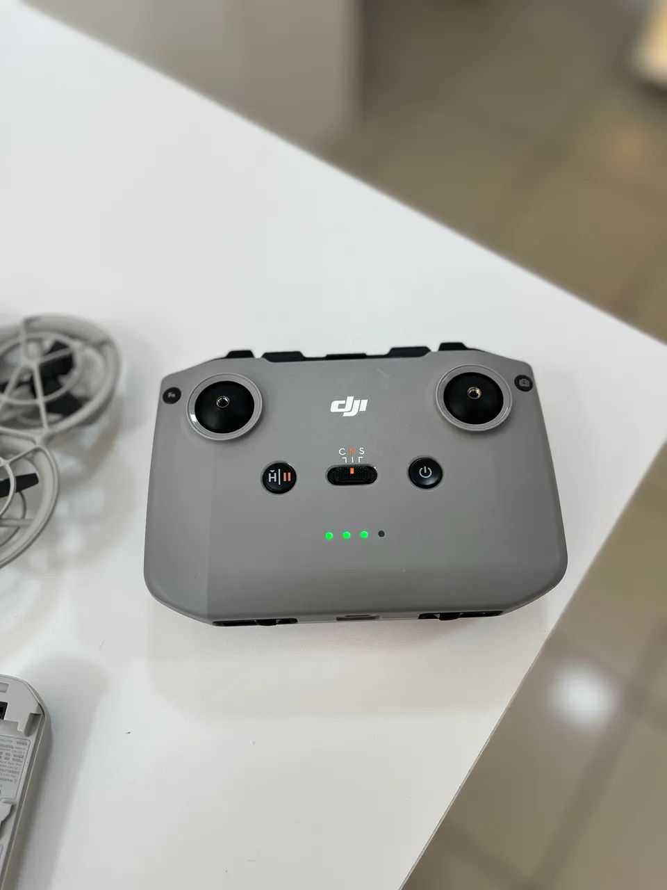 DJI Neo + Controle + 2 Baterias - Foto 2