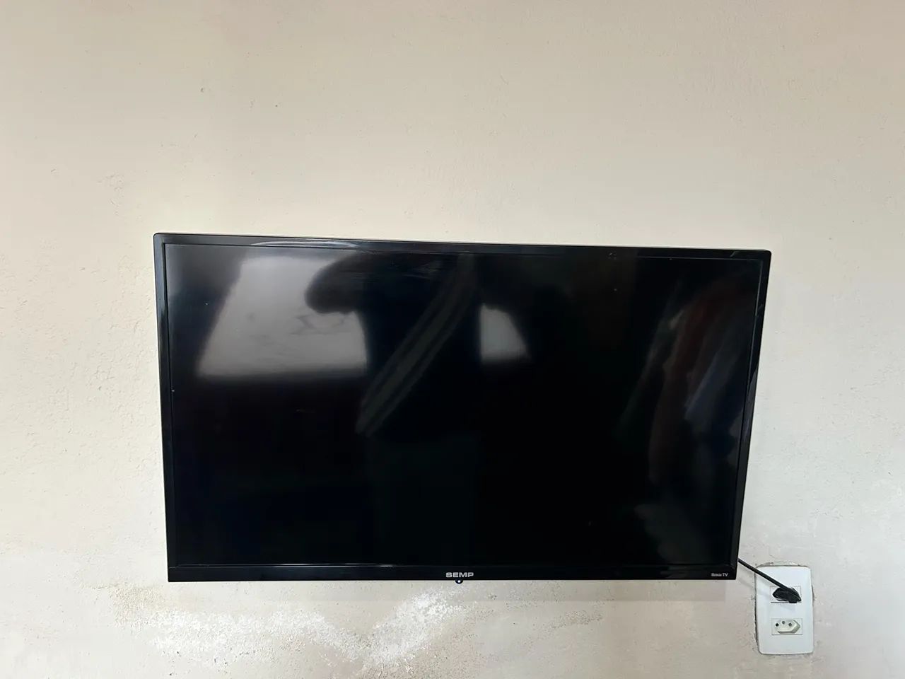 Smart TV 32? polegadas semp roku - Foto 5