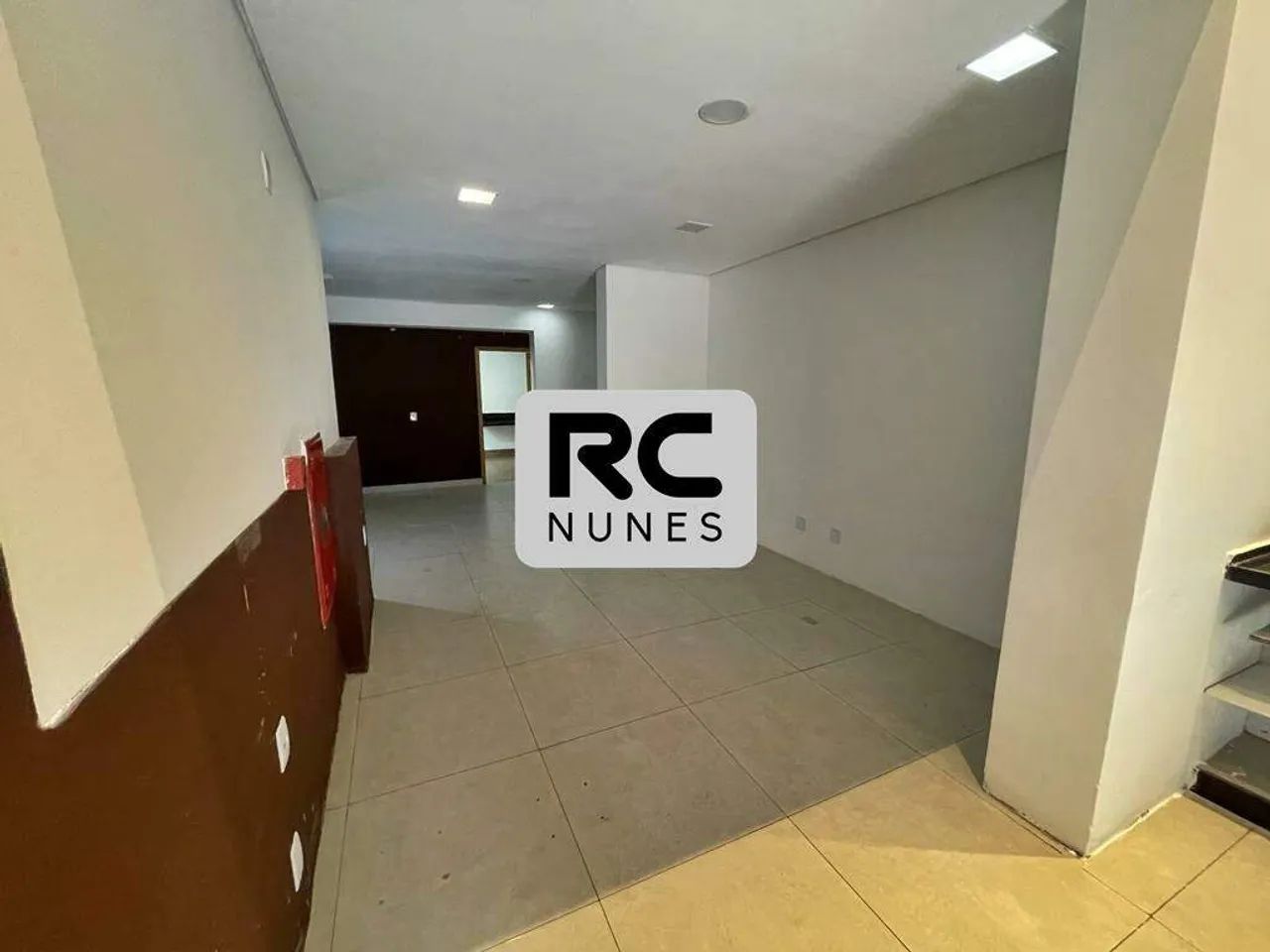 Loja com 110m² para alugar no bairro Floresta. - Foto 3