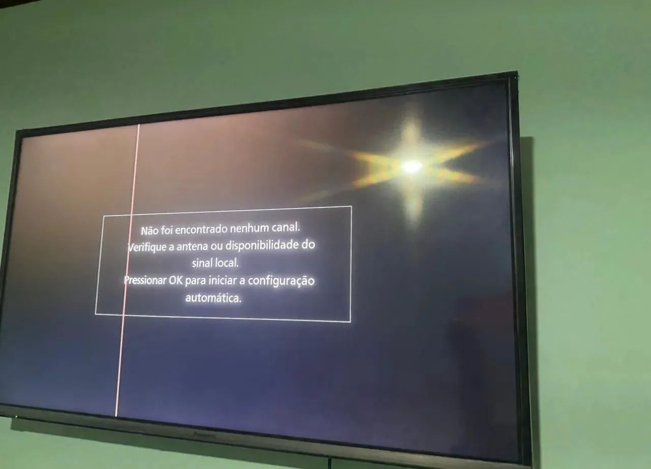 Vendo uma TV smart de 42 polegadas Panasonic 