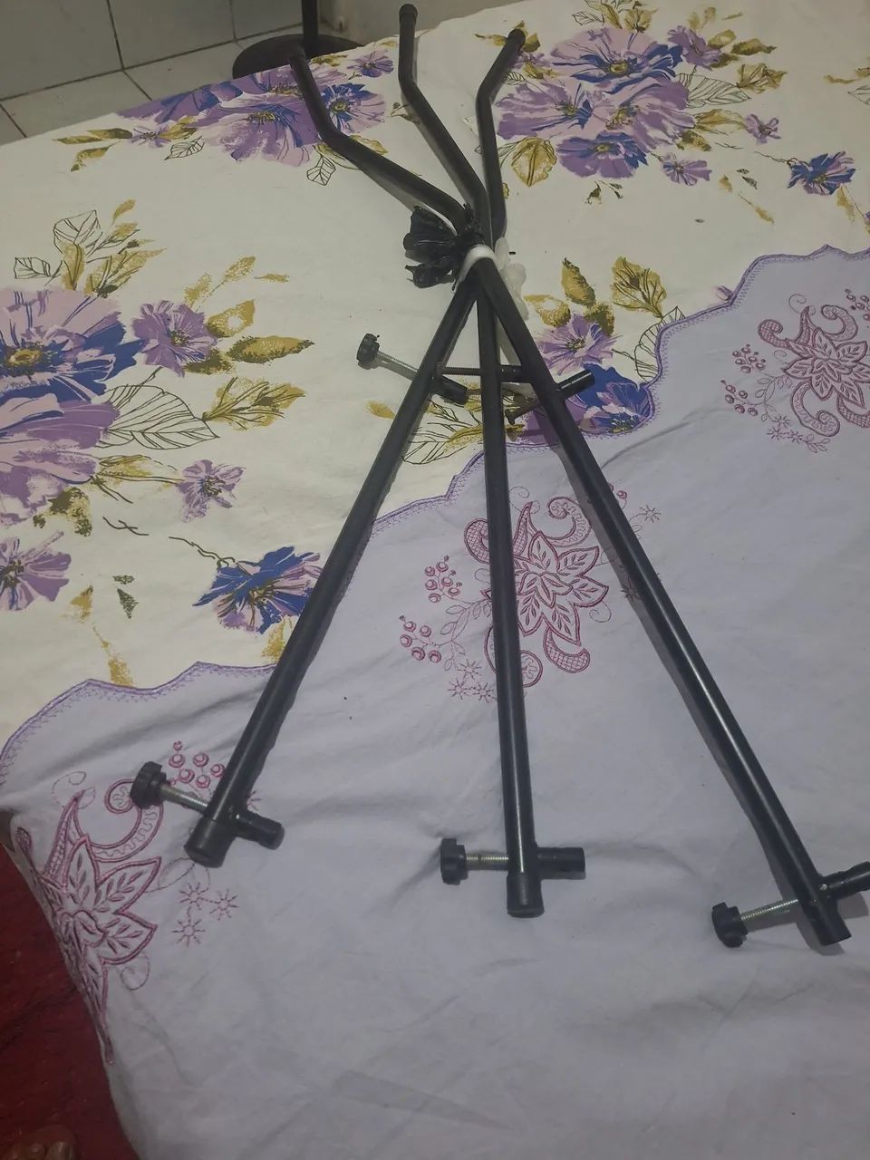 Tripé para surdão - Foto 2