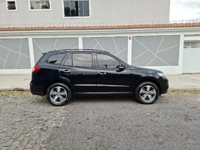 Hyundai Santa 2012