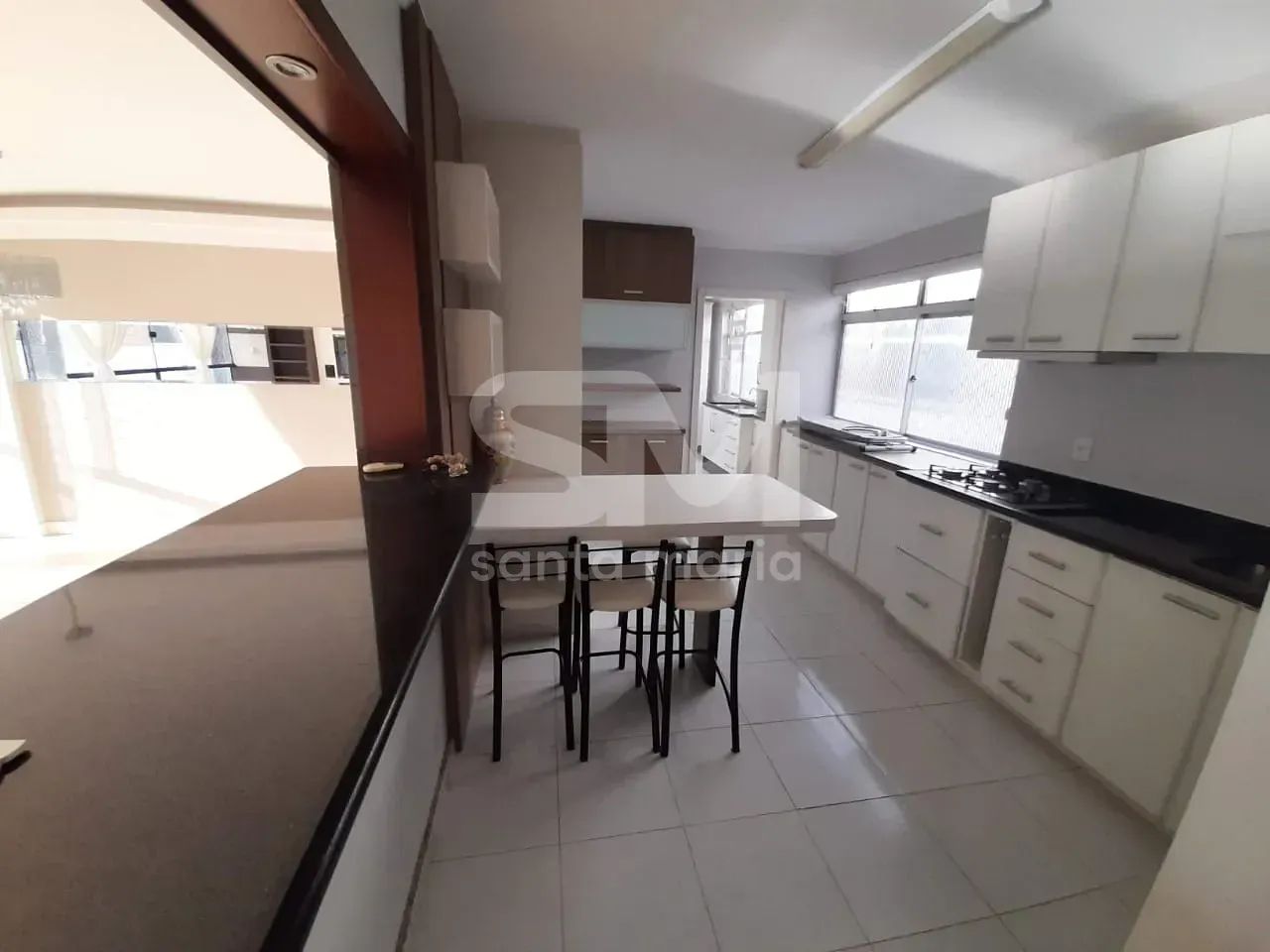 Apartamento mobiliado, amplo e pronto para morar. - Foto 5