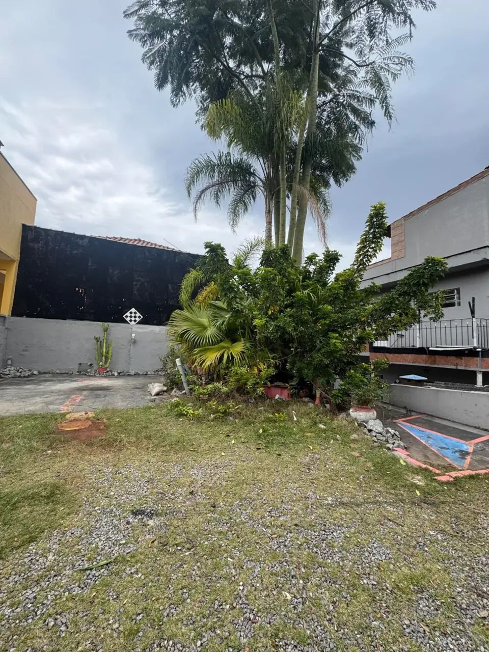 Casa para venda com 288 metros quadrados com 3 quartos - Foto 4