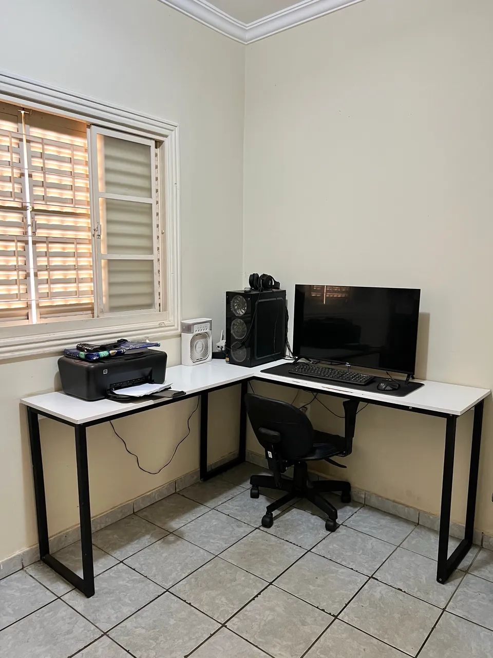 Vendo mesa em L