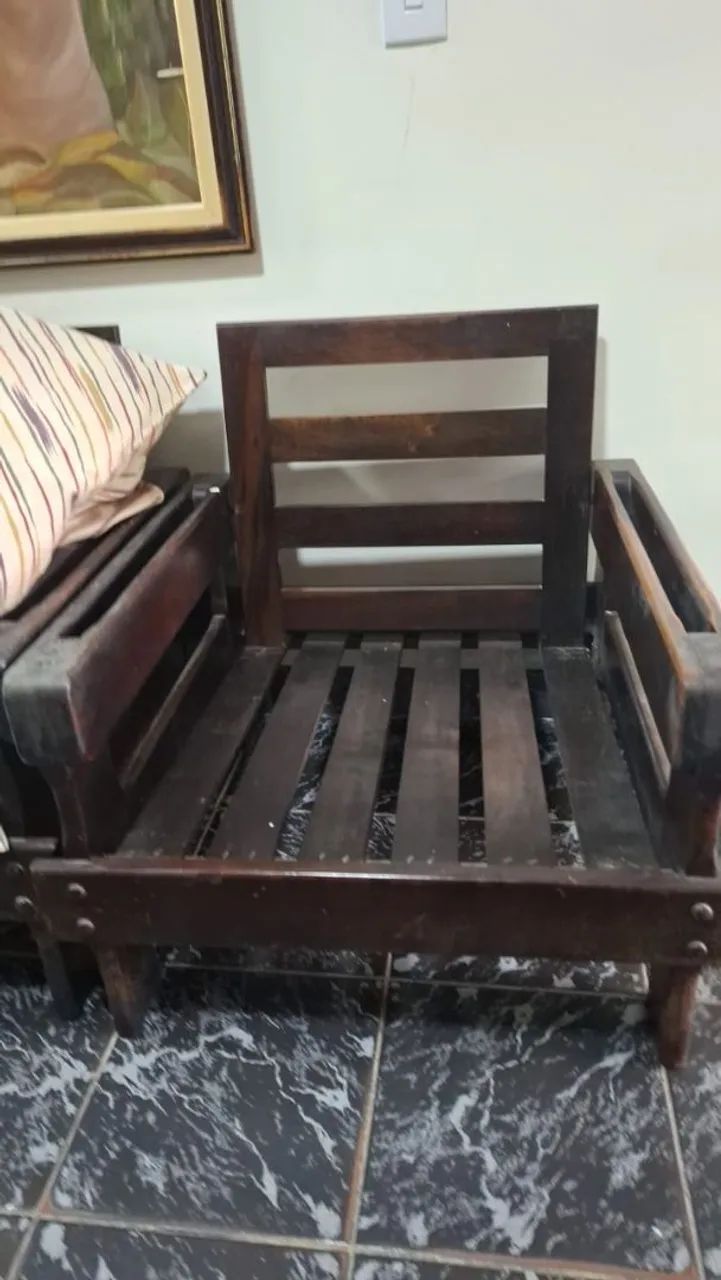 Poltronas de Madeira Maciça - R$ 200 cada / 3 por R$ 500<br> - Foto 3