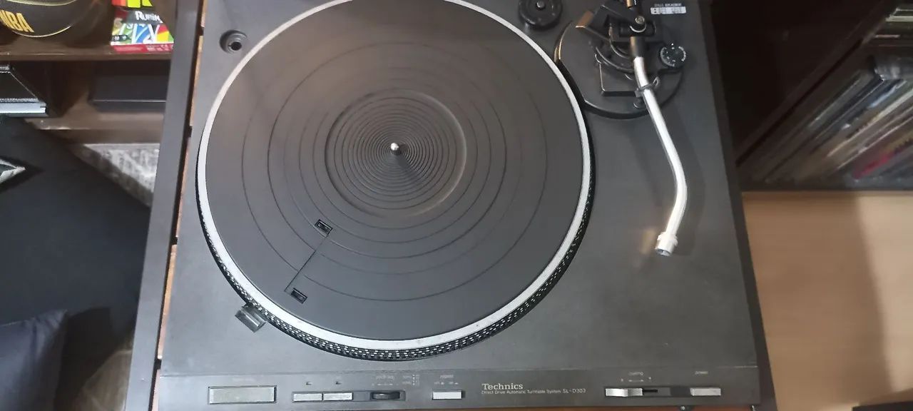 Toca disco Technics SL D303 - Foto 4