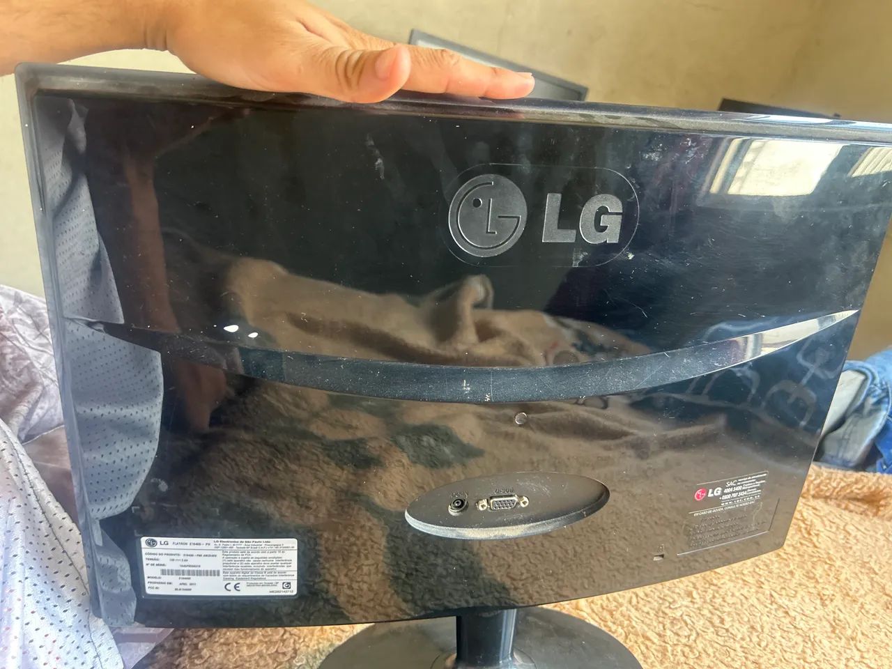 Monitor  LG flagrou e1940 - Foto 3