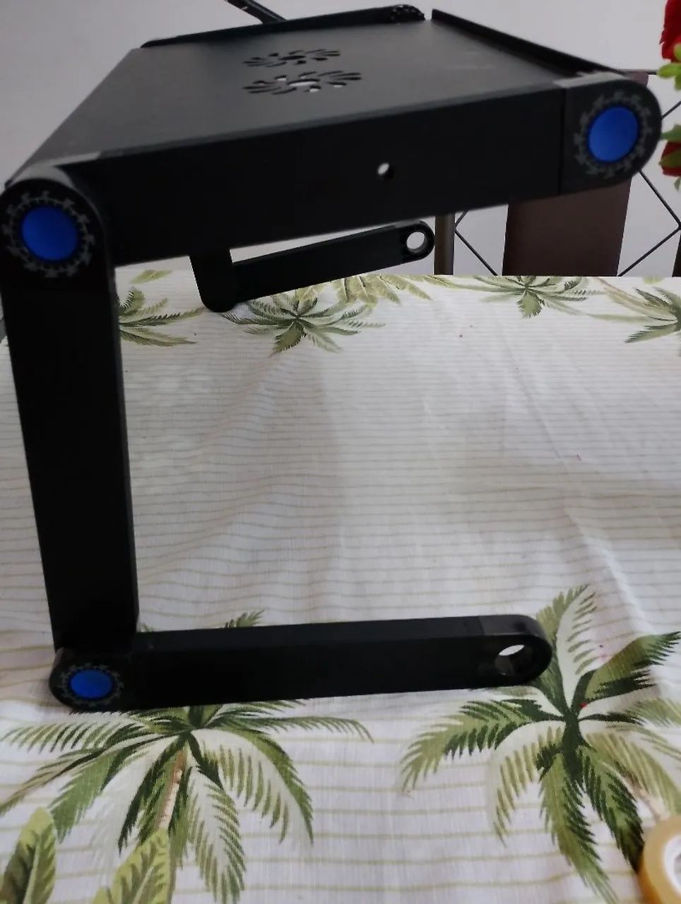 Mesa portátil dobrável para notebook  - Foto 3