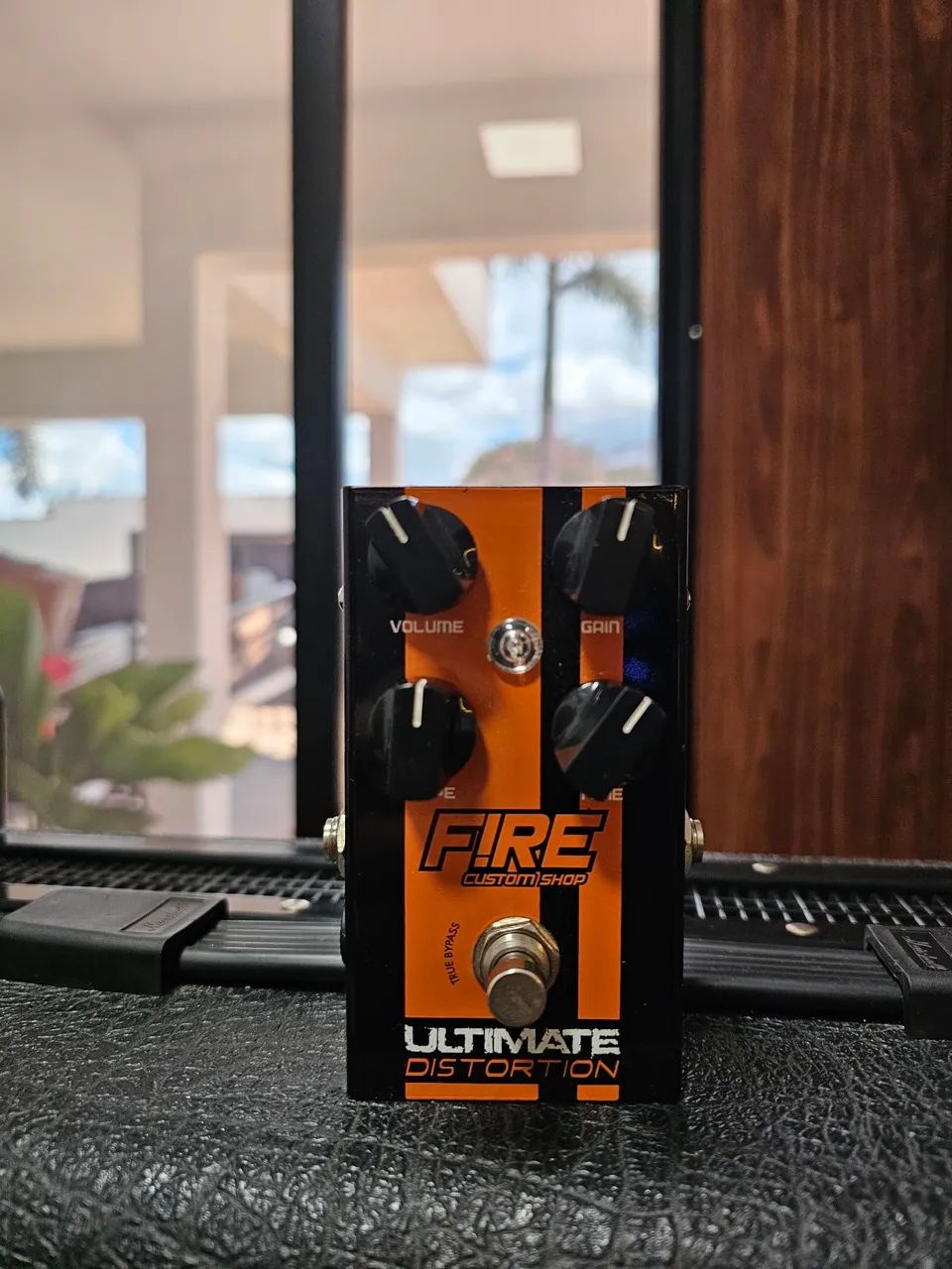 Pedal Fire Ultimate Distortion