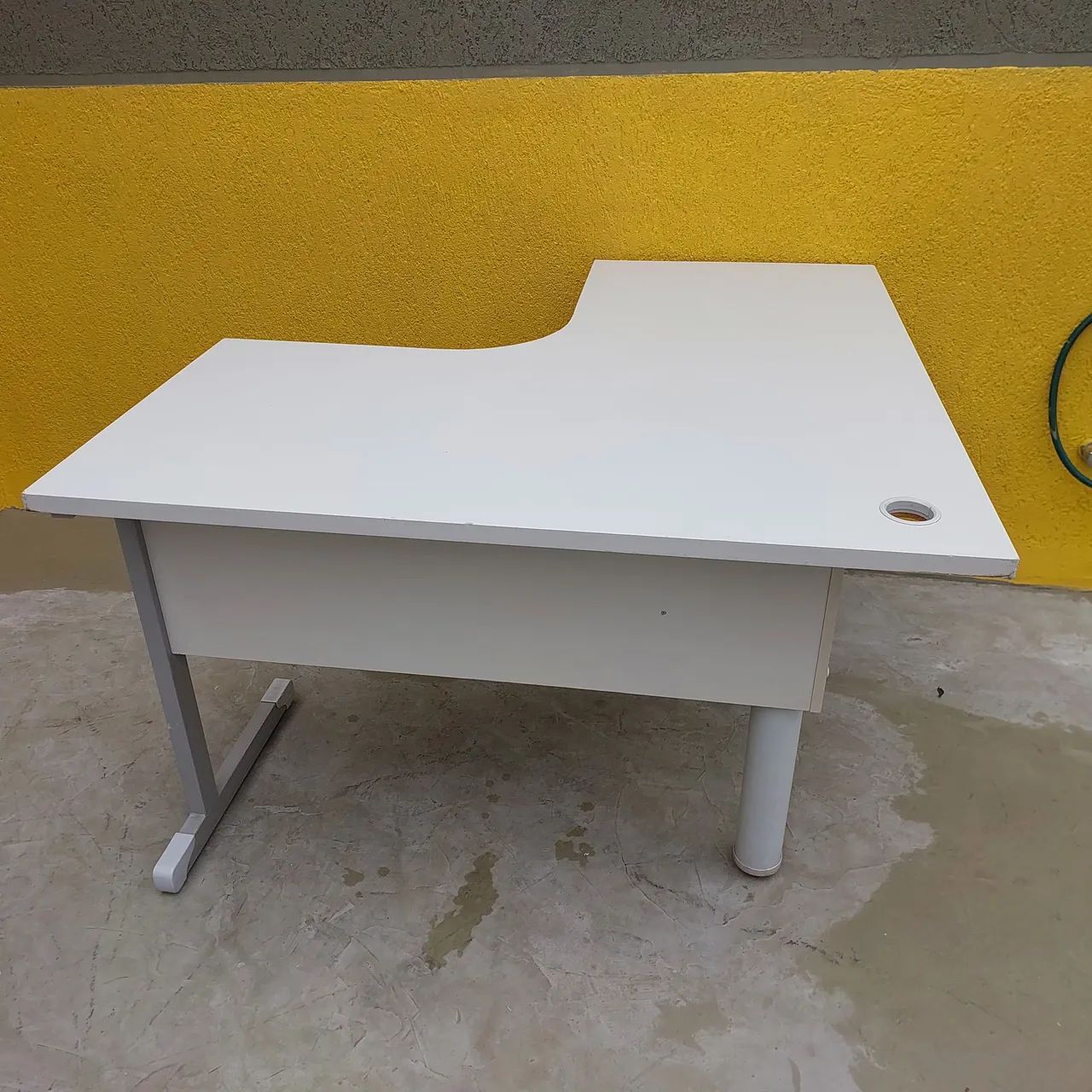 Mesa escritório em L - Foto 3