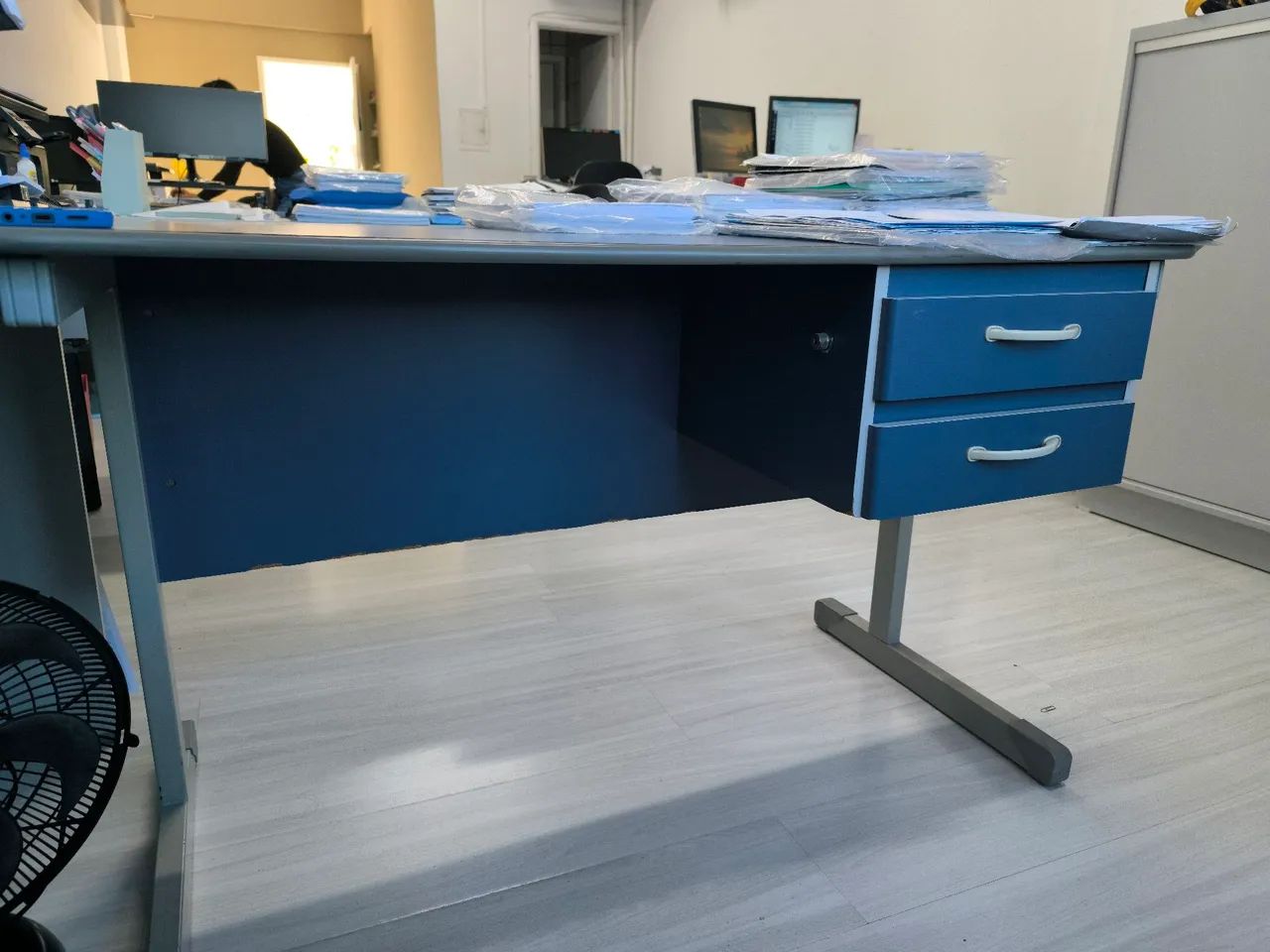Mesa de estudos/escritório  - Foto 2