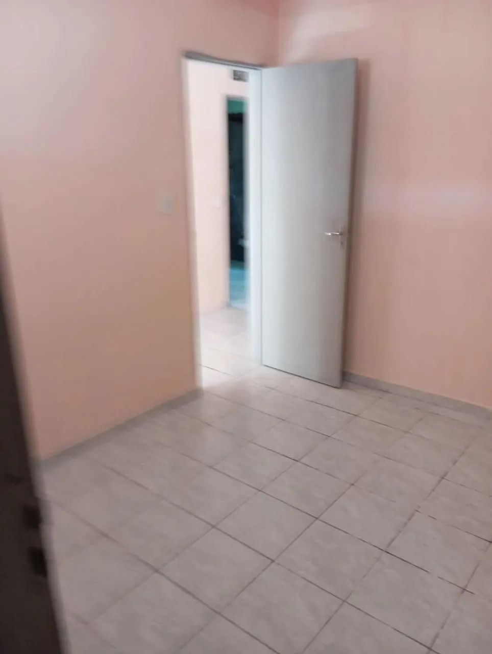 Alugo kitinet com sala quarto banheiro cozinha ária 