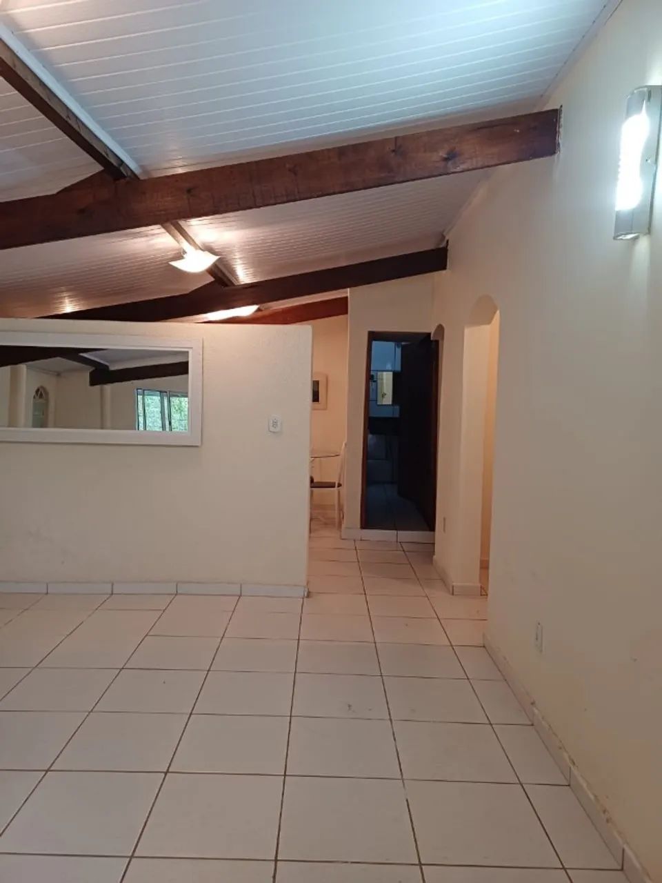 Casa ampla e saudável em Lorena, com Quarto e Escritório, em  Vila Rural, próxima ao Shopp - Foto 3