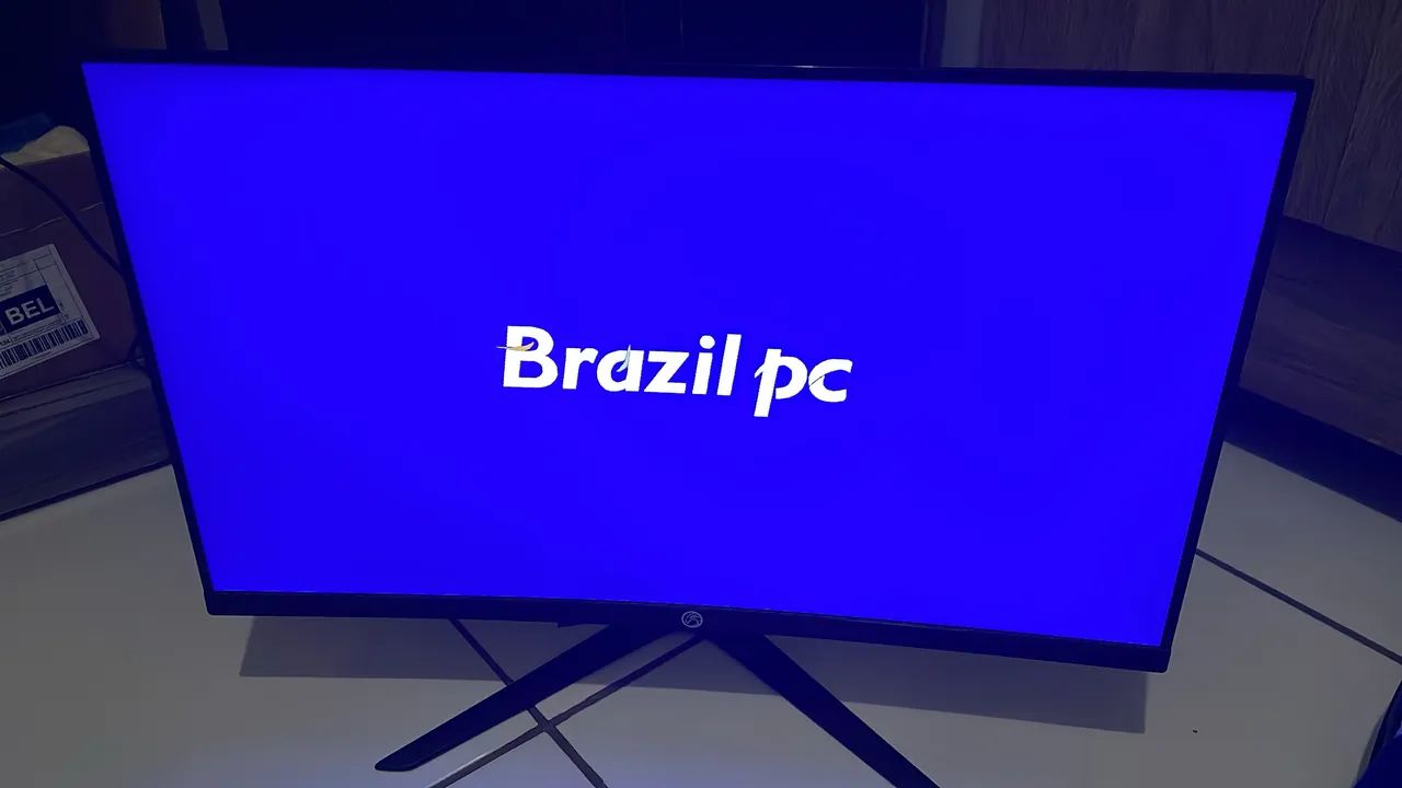 Monitor Curvo Brazil PC M24WKN