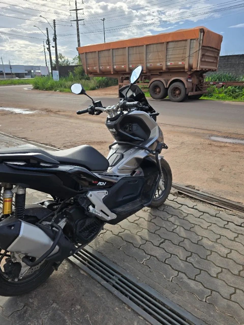 Adv 150 - Foto 4