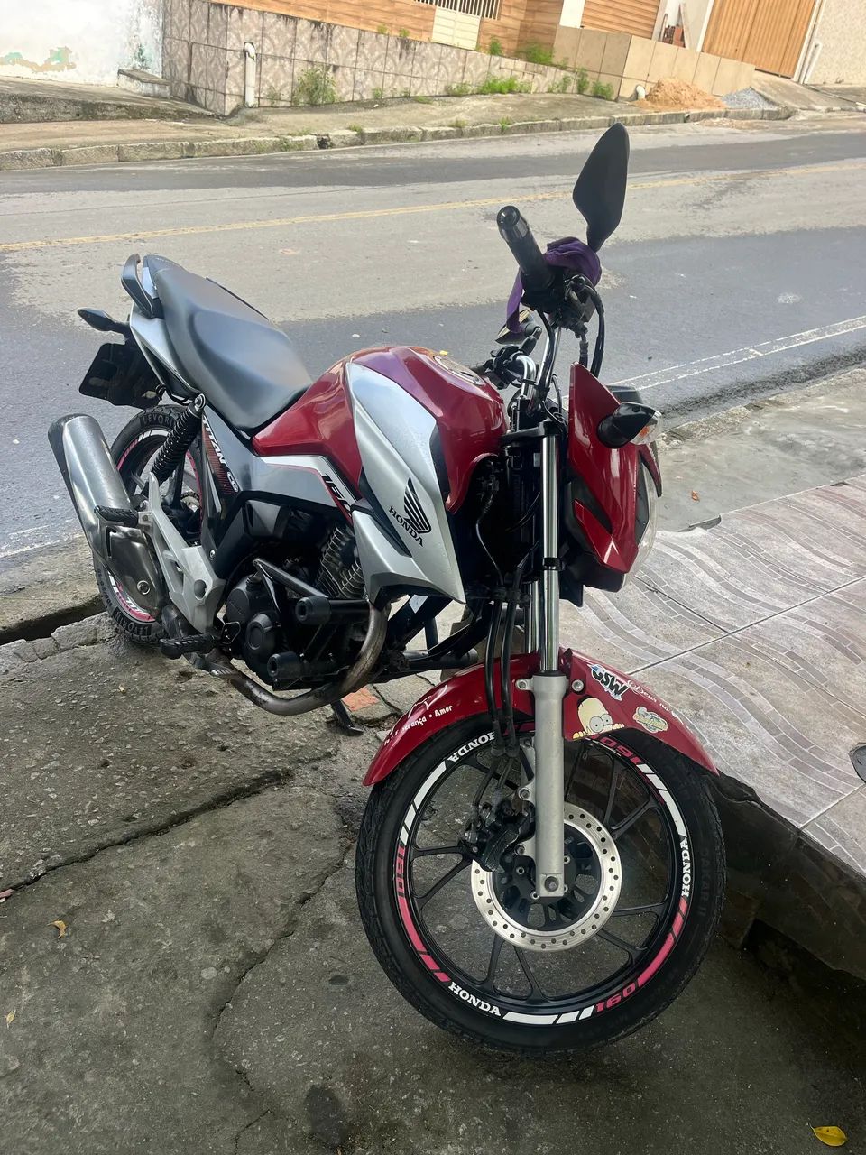 Titan 160