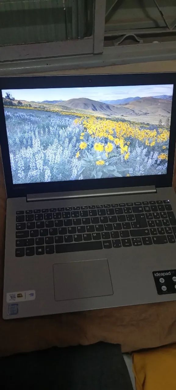 Notebook Lenovo 