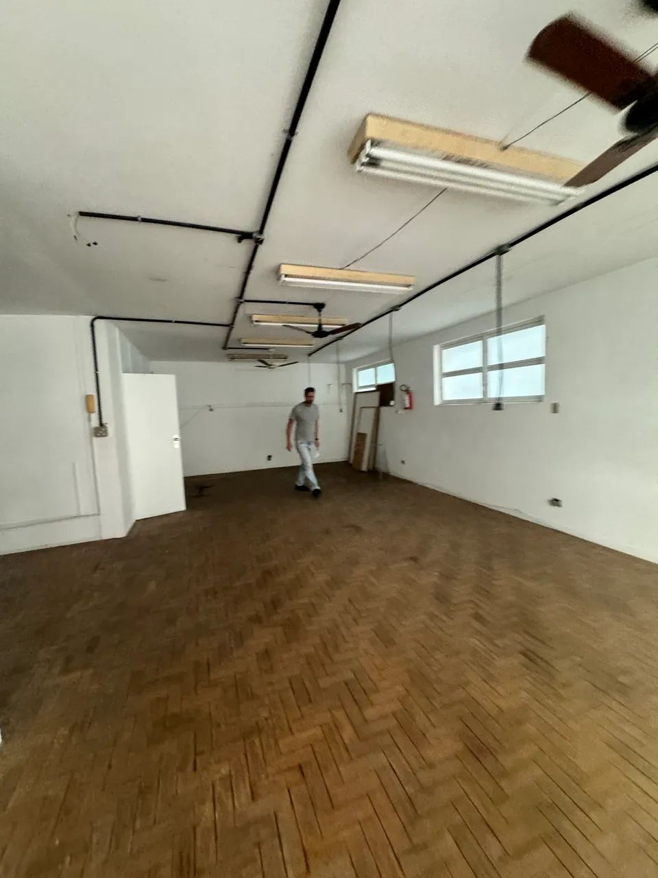 Sala comercial 158 m2  Praça Independência  - Foto 4