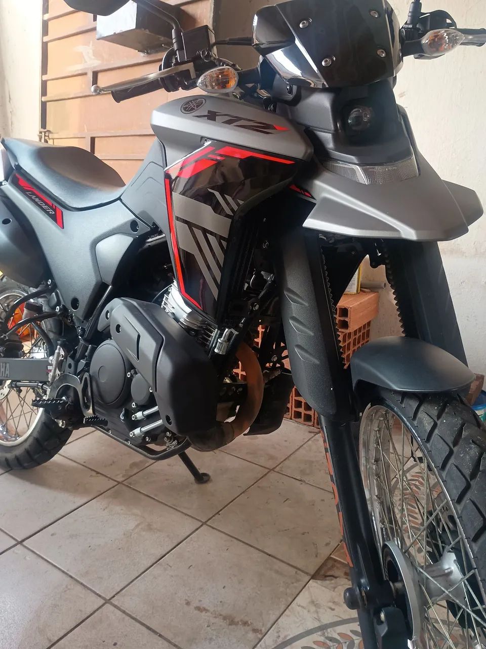 Lander 250 conect  - Foto 2