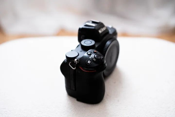 NIKON Z5 MIRRORLESS CAMERA432957399467960325