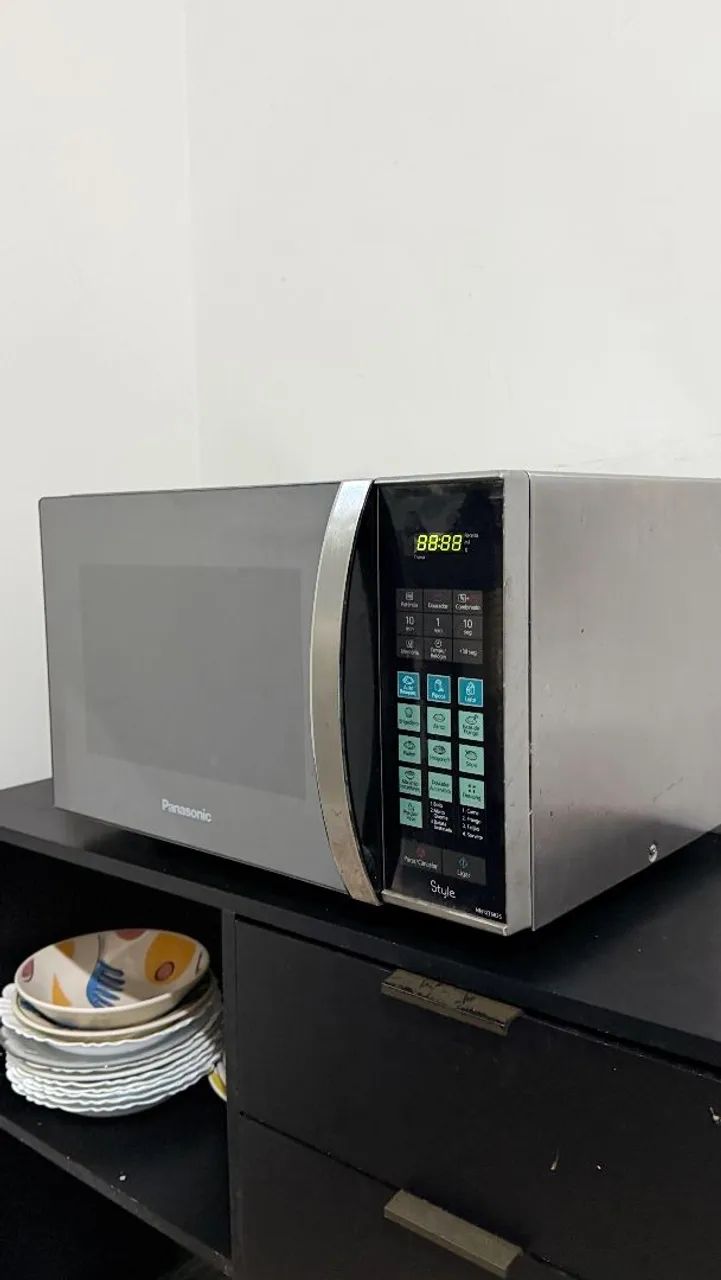 Microondas Panasonic Espelhado 