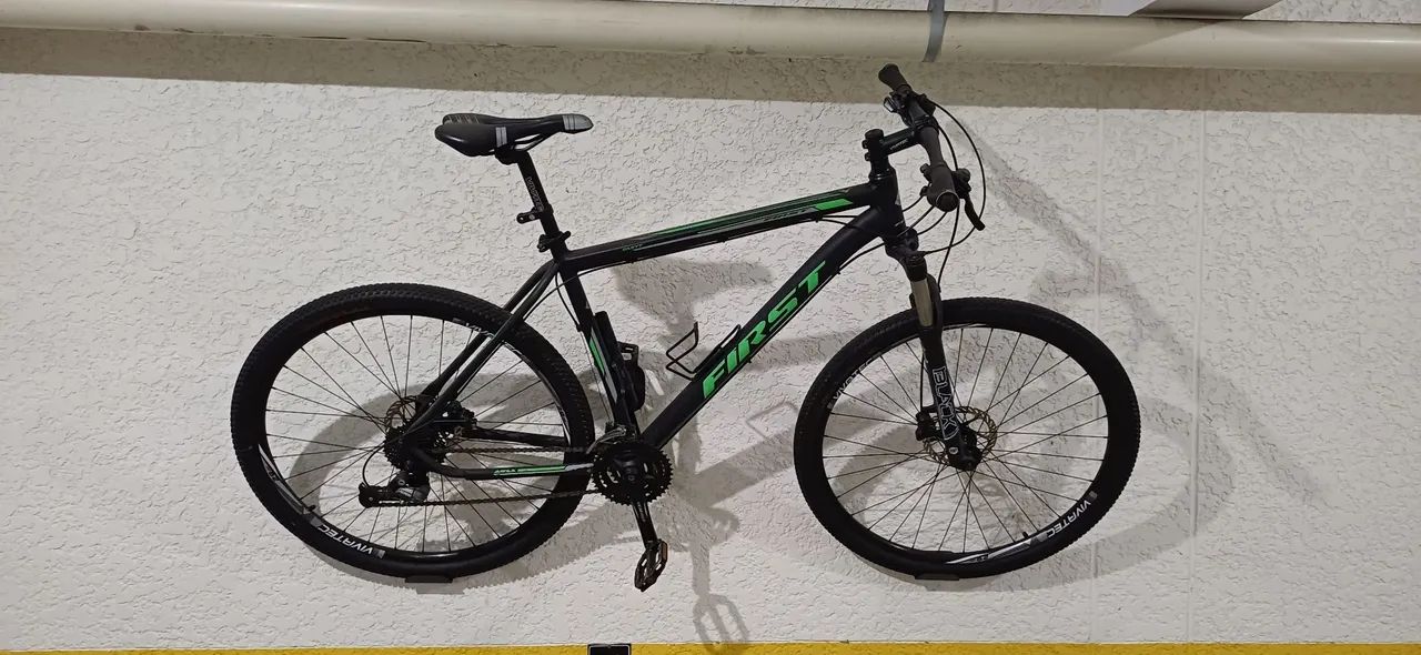 2 bikes e acessórios 
