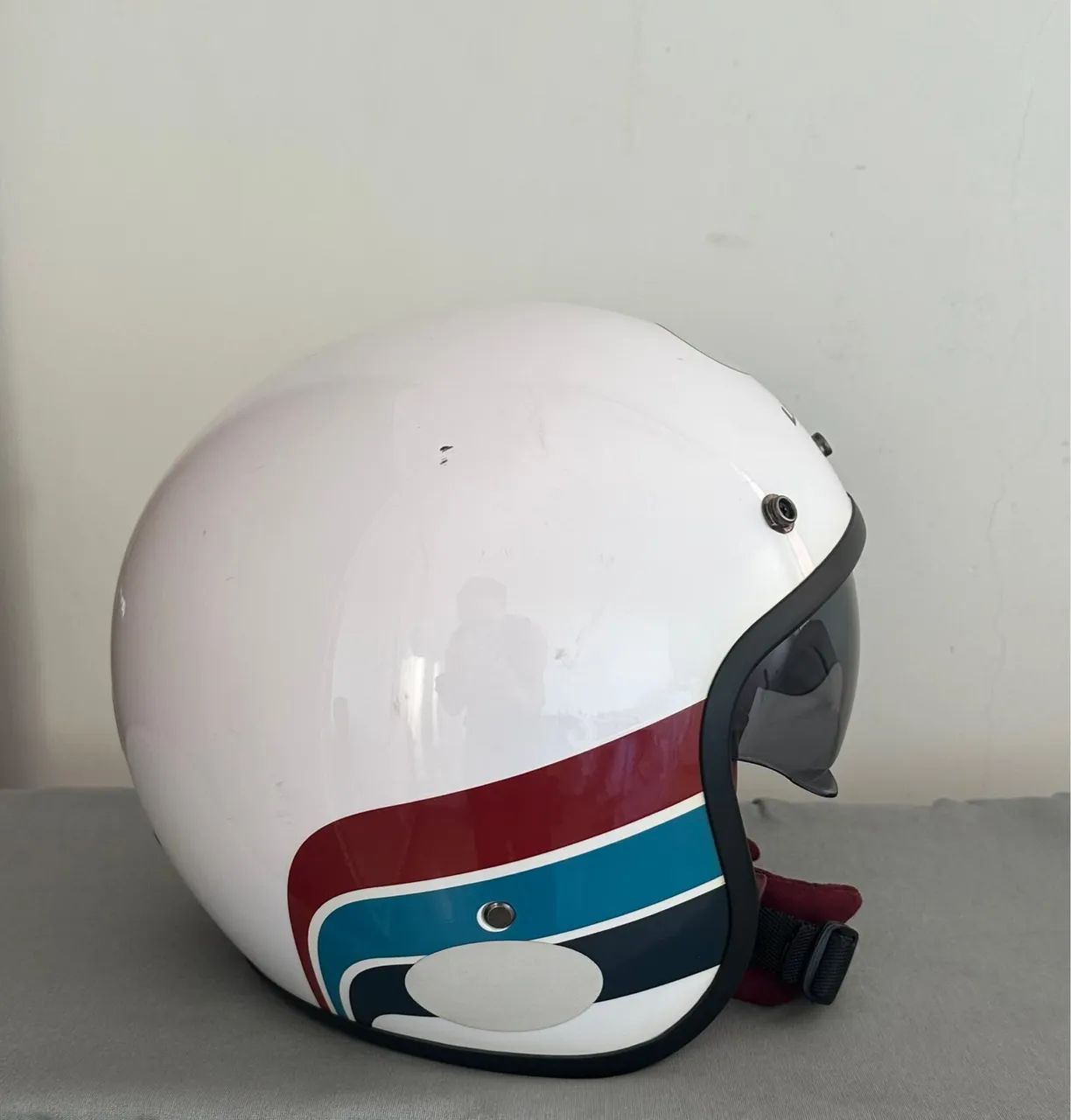 Capacete Lucca - branco interna bordo 