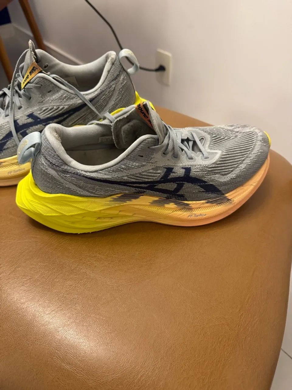 Asics Superblast - Foto 2