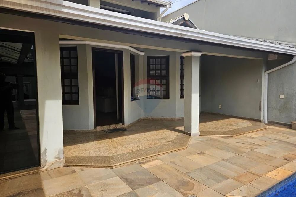 Casa dos Sonhos em Cosmópolis: Estilo e Conforto - Foto 2