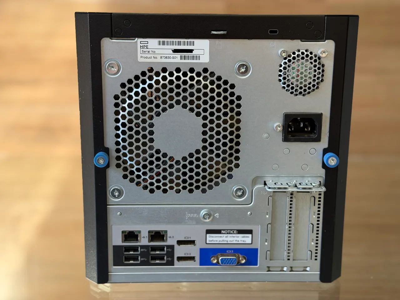 Servidor HPE ProLiant MicroServer Gen10, HD 1.5tb, 16gb - Foto 2
