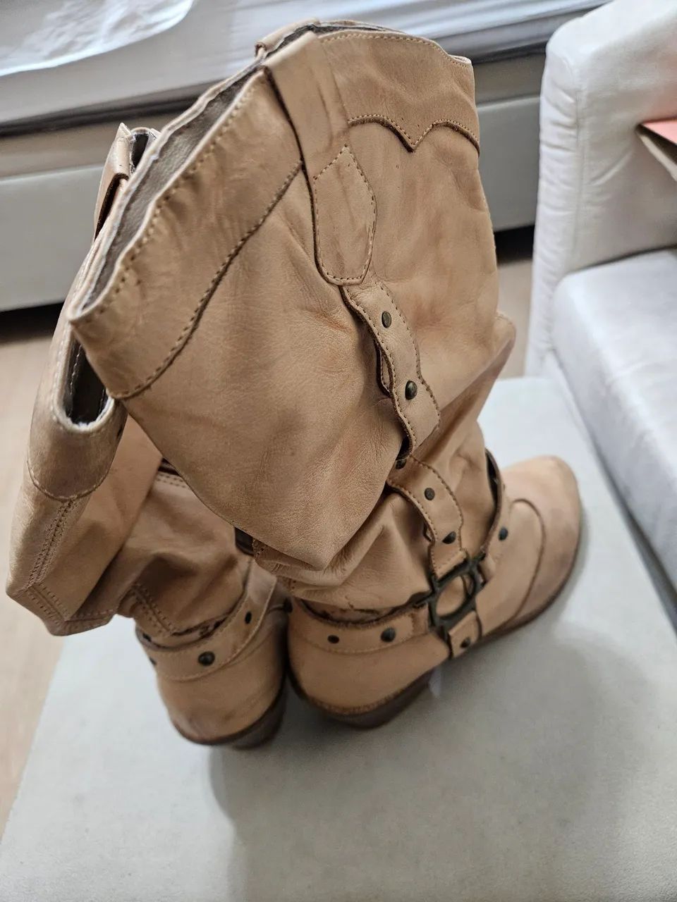 Bota de couro,  tamanho 38 - Foto 5