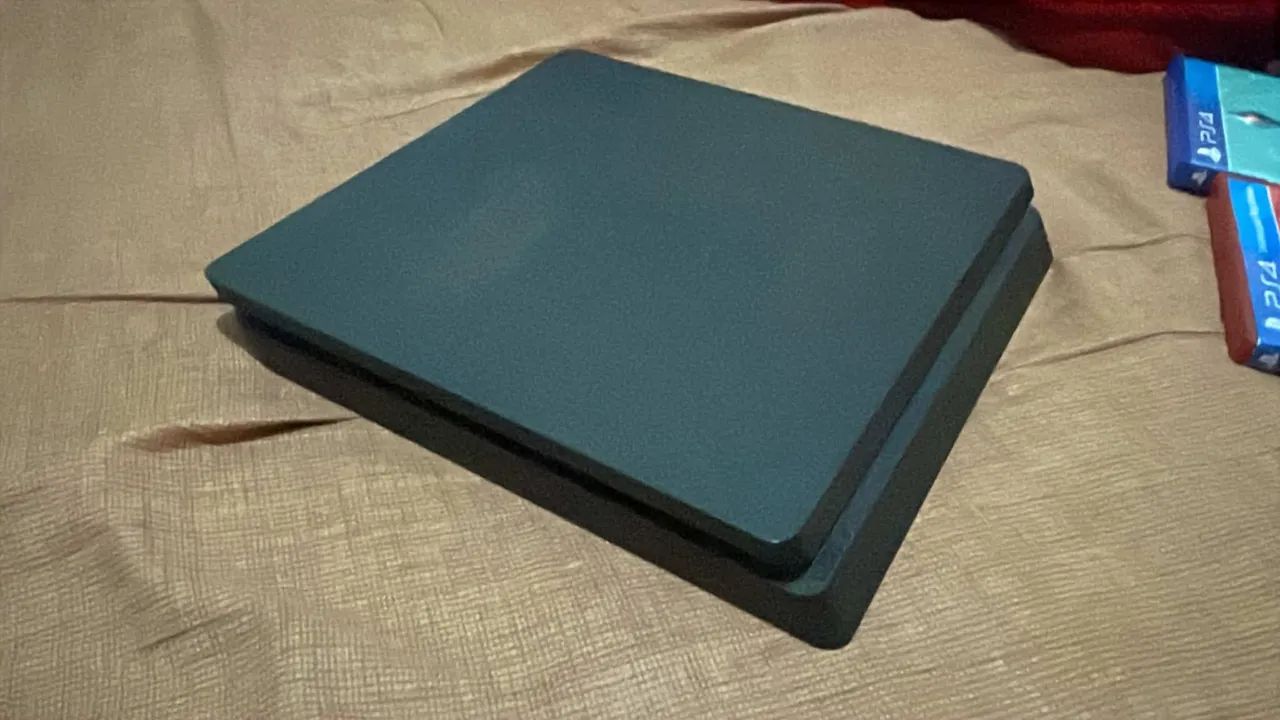 Ps4 slim 1tb 