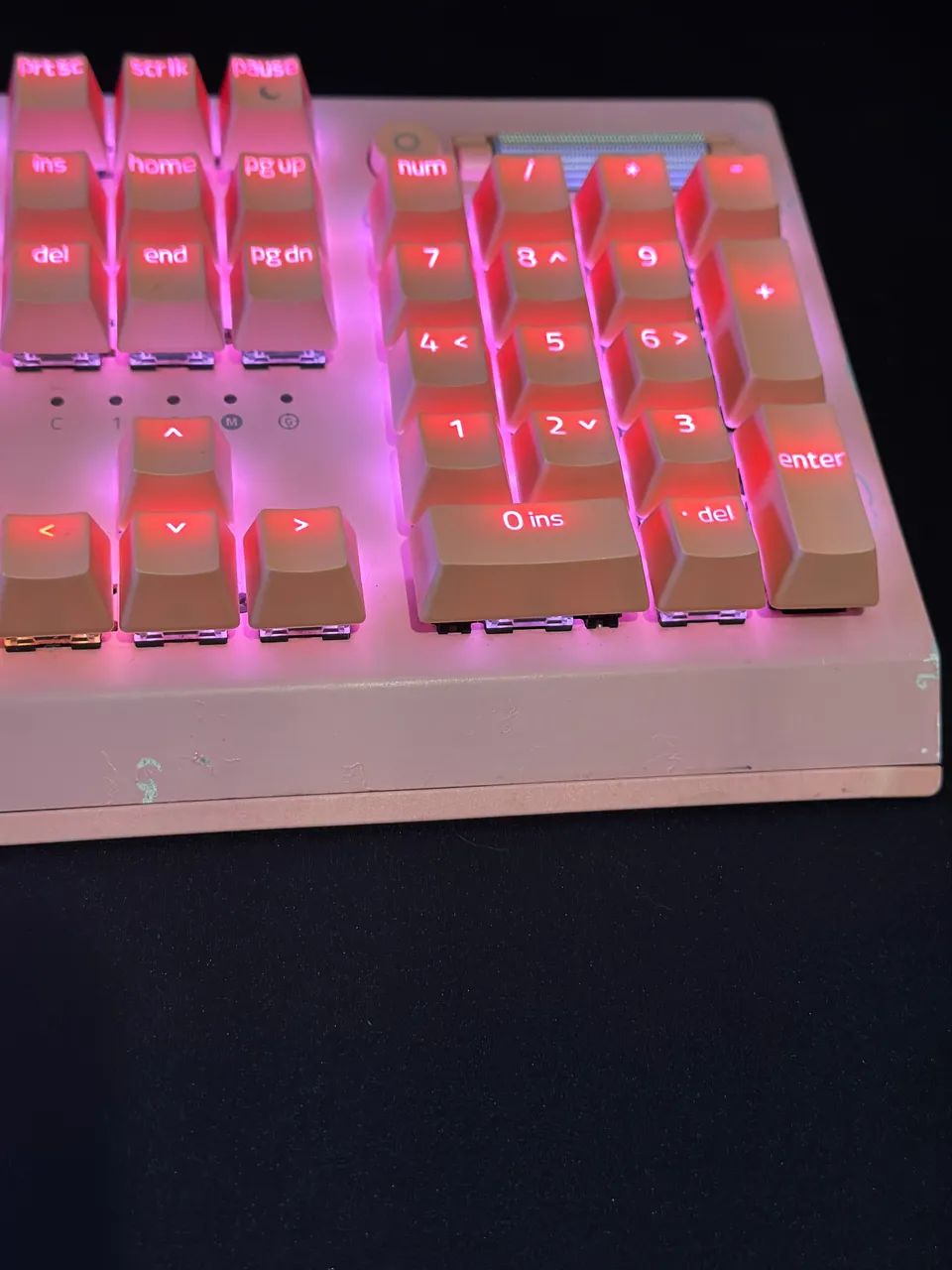 Teclado Razer Blackwidow V3 Quartz Rosa - Foto 4