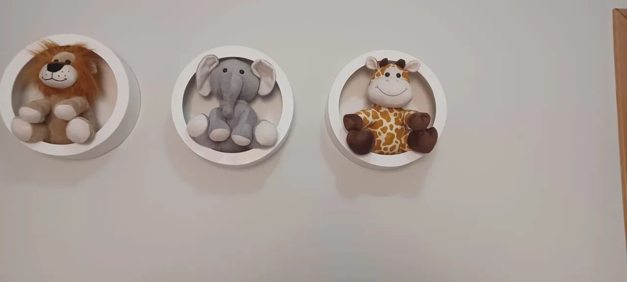 Nichos e pelúcias Safari