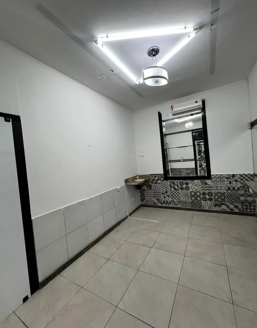 OPORTUNIDADE CASA COMERCIAL NO ESPINHEIRO - Foto 3