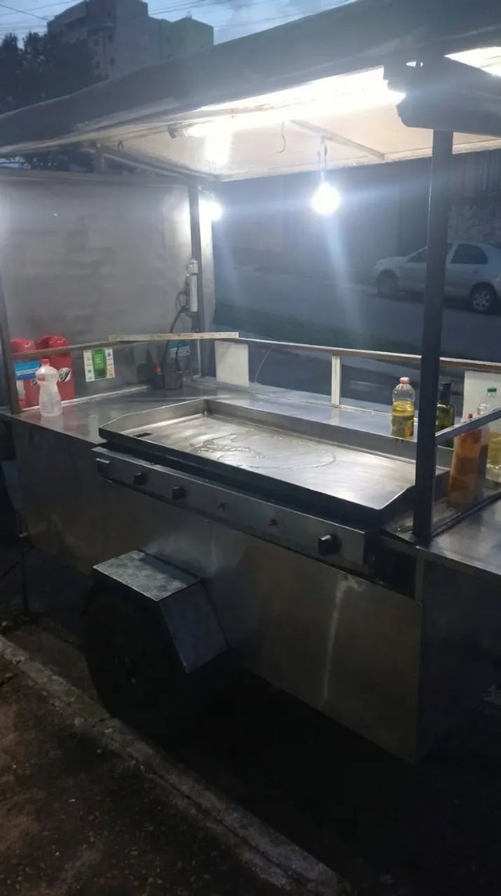 CARRINHO DE LANCHE GRANDE COM ENGATE