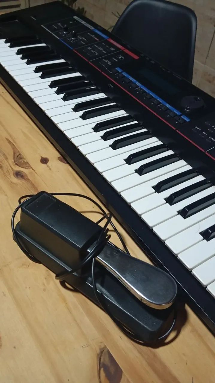 Teclado Juno Di Roland  - Foto 4