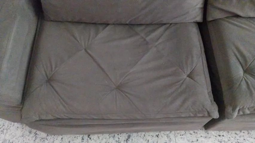Vendo Sofá Retrátil em ótimo estado de conservação - Foto 4