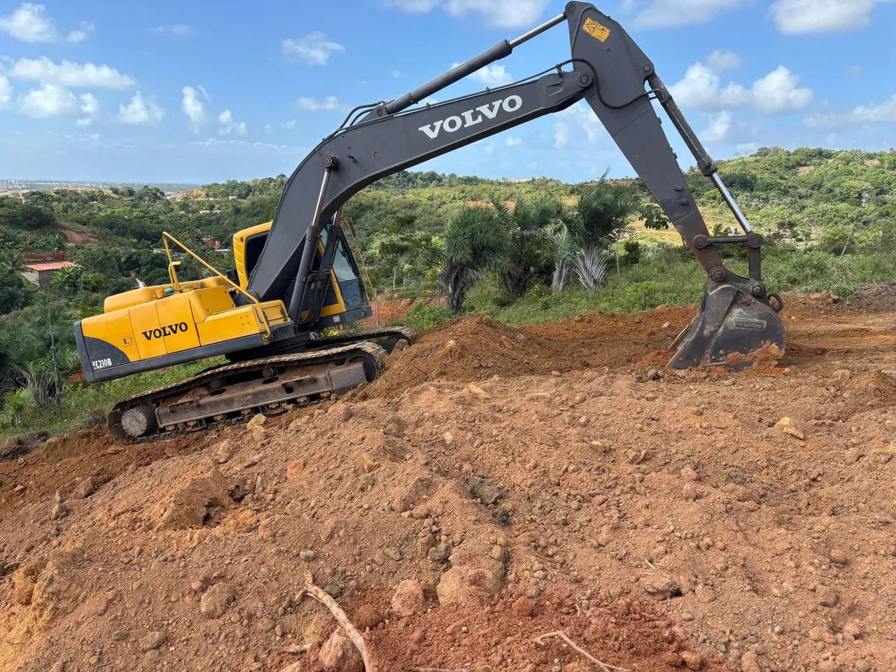 Aluguel  e locação de Escavadeira Volvo  - Foto 3